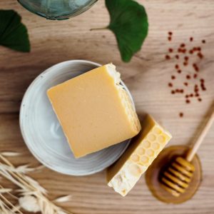 savon doux pour la peau miel savon fait main artisanal france dordogne périgord bergerac