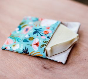fabriqué en france pochette savon fait main artisanal local dordogne bergerac